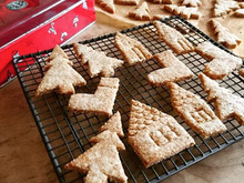 クリスマスの型がなくても作れる♡ツリー&おうちクッキーの作り方