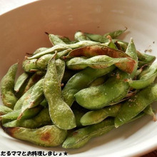 材料2つで簡単★焼き枝豆