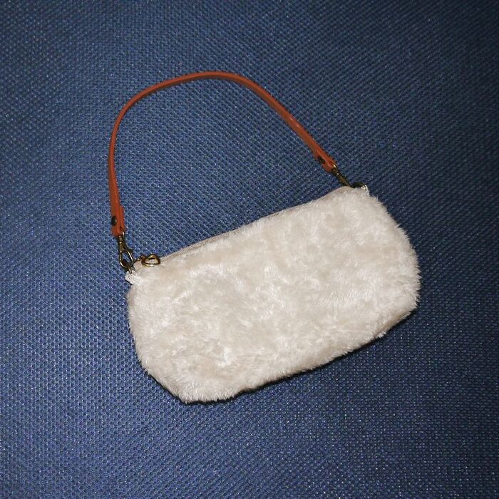 オールダイソーで¥300で出来ました♪ファーミニBag