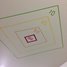 マステで的!おうちの中に遊び場を!