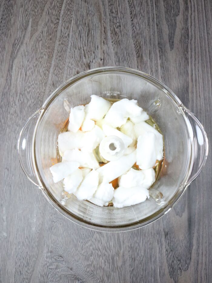 材料を用意する。