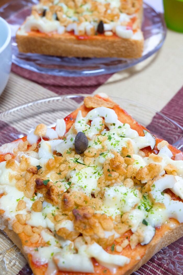 カリカリ食感!天かすトースト