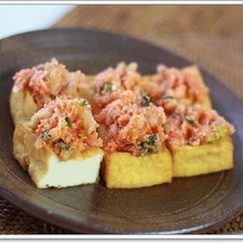 厚揚げで♪お手軽レシピ♪厚揚げの明太キムチーズのせ☆