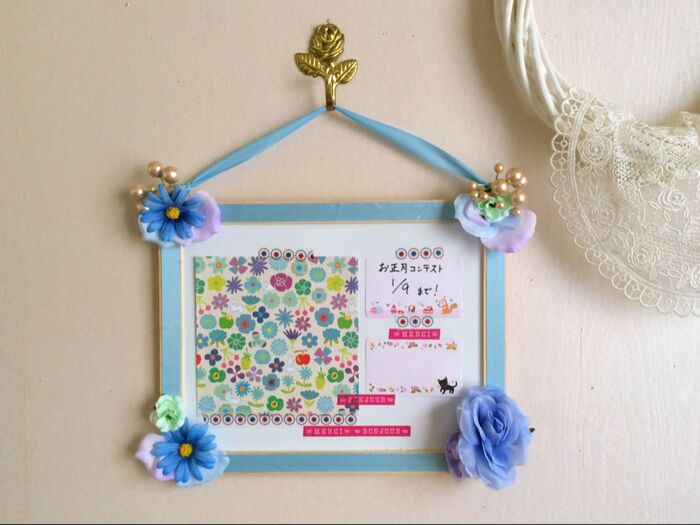 ホワイトボード♡フラワーパーツで デコレーション♡