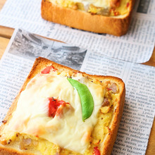 おせちの残り物de簡単!筑前ポテサラトーストのレシピ☆彡