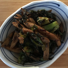 春菊好きにはたまらない!春菊と牛蒡のおかか和え