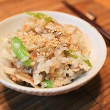 残ったお餅でもっち餅!『舞茸おこわ』