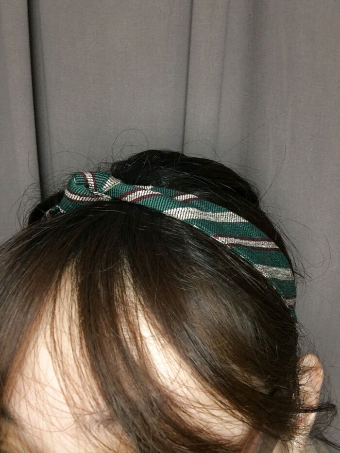 使わなくなった父のネクタイで簡単!ヘアバンドリメイク