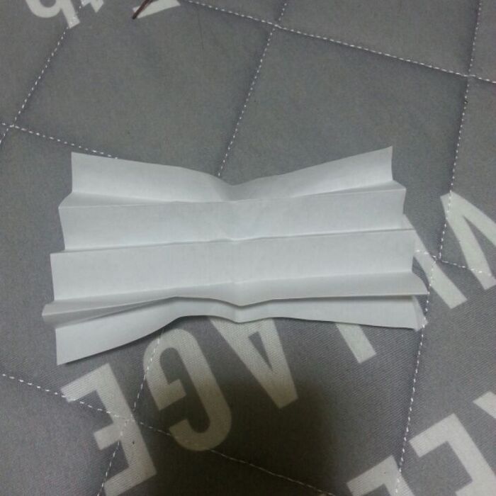折り紙で扇作り