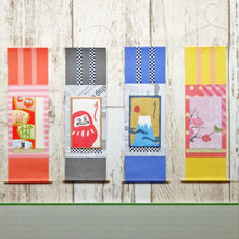 プチプラだけど縁起良し!作って楽しいミニチュア掛け軸