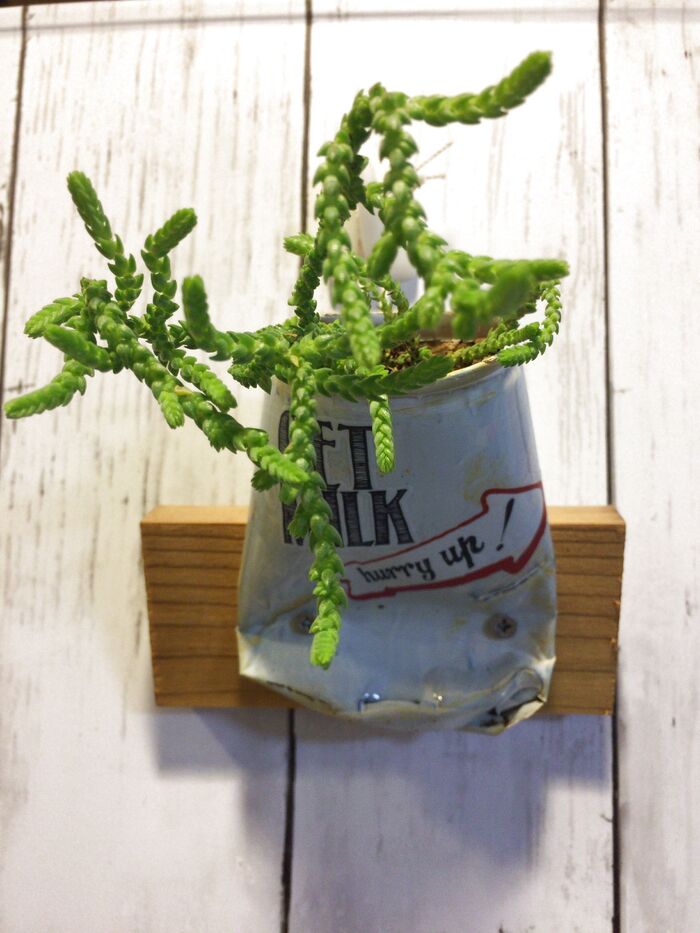 空き缶とかまぼこ板でできちゃうリメ缶