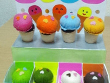 手作りおもちゃ♪100均素材と牛乳パックでままごとアイス屋さん