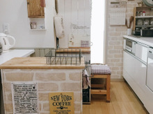 DIYしたキッチンワゴンにセリア商品で細かく収納!