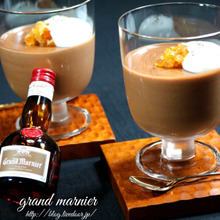 グランマルニエ香るオレンジチョコムース・粗びき胡椒味