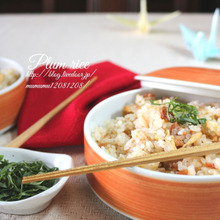 梅干しの炊き込みご飯・お弁当にも、出汁茶漬けにも