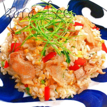 こりゃ旨いっ!絶品ダレで焼肉チャーハン