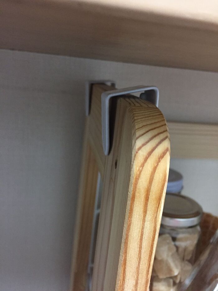 ③フックの部分を調節します