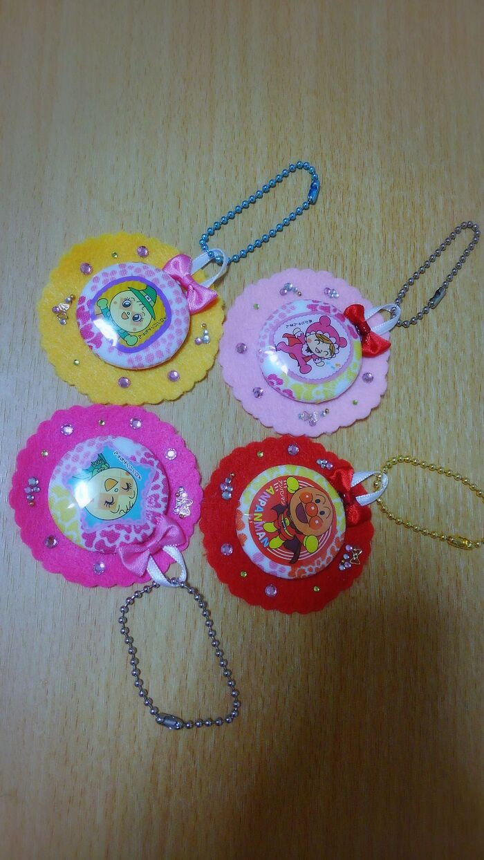 100均くるみボタンキットでかんたんキーチェーン