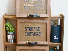 全部100均!!すのこと木箱で簡単!切らずに収納ラックをDIY!