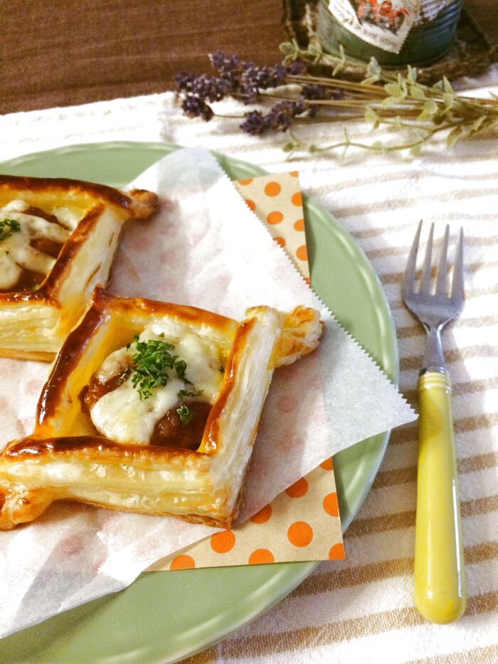 簡単!材料3つ!冷凍食品で作る牛カルビマヨパイ♡