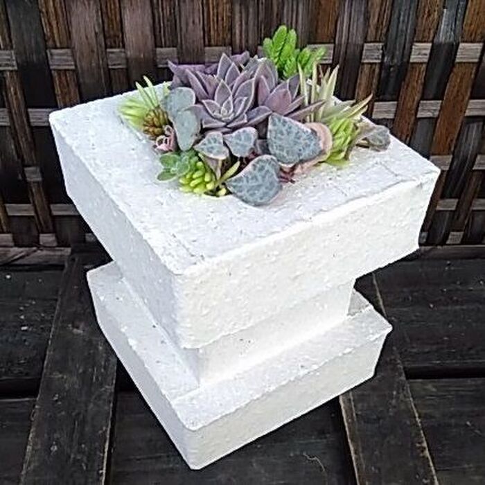 完成♡ブロックを立てて置けば普通の鉢のようになります(^^♪説明文