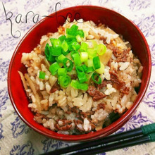 ダシダの旨味たっぷり♡牛ごぼう大根めし