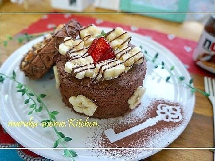 市販のスポンジで作る♪ショコラケーキの宝石箱(ヌテラチョコソース)