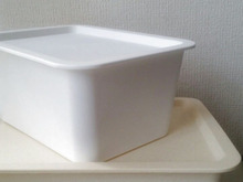 【ダイソー】スクエア収納ボックスに上靴洗いセット