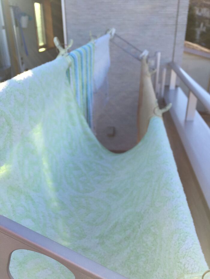 その代わり、他のものを干すスペースは無くなります