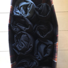 捨てられないお気に入りの紙袋は収納ボックスに