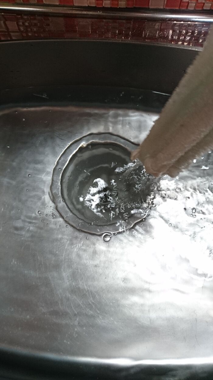 タオルを一気に抜きます!