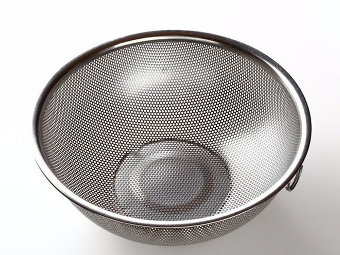 ザルの洗い方それで大丈夫?あみめの汚れにさようなら!ザルの洗い方