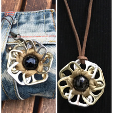 空き缶のプルタブをオシャレにアレンジ♡お花のストラップとネックレス