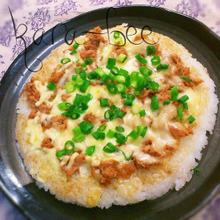 カリッモチッ♡フライパンで簡単!和風ツナチーズご飯ピザ