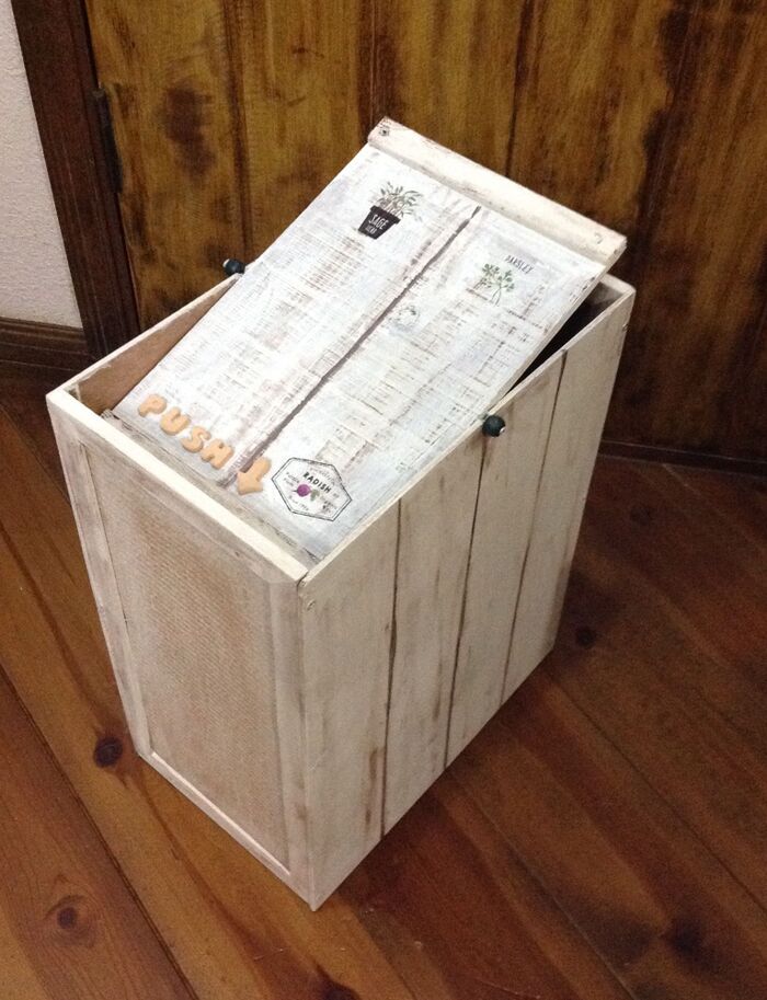 100均DIY! 100均ダストボックスに回転蓋をプラスして使いやすくオシャレに!