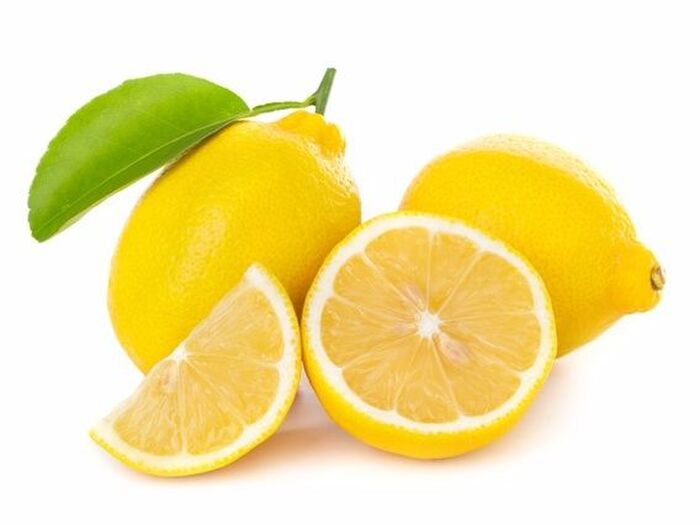 柑橘類の皮を使った茶渋の落とし方