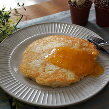外はカリッ!中は、もっちり♡お豆腐おから入りホットケーキ