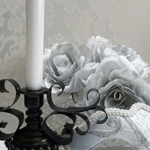 ダイソーの仏壇用LEDロウソクをトイレットペーパーの芯でリメイクしてクラシカルに