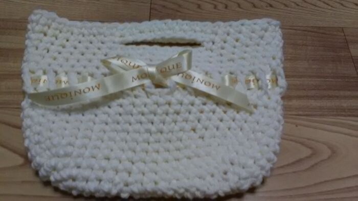 手触りが気持ちいい♪コットン毛糸で手作り!小さなバック