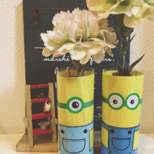 ボタニカル女子必見!栄養ドリンクの瓶がミニオンの一輪挿しに✨