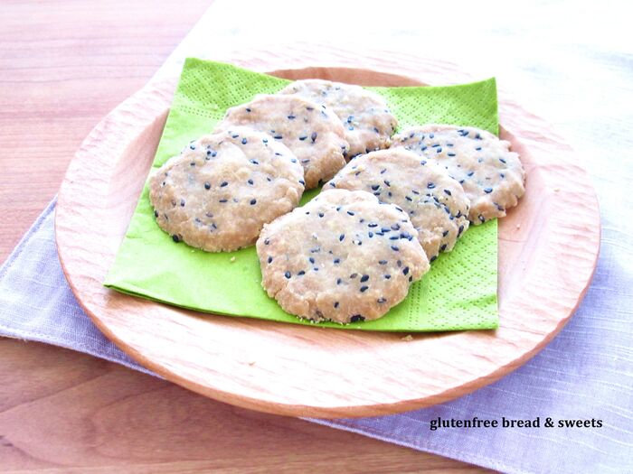 米粉のごまクッキー