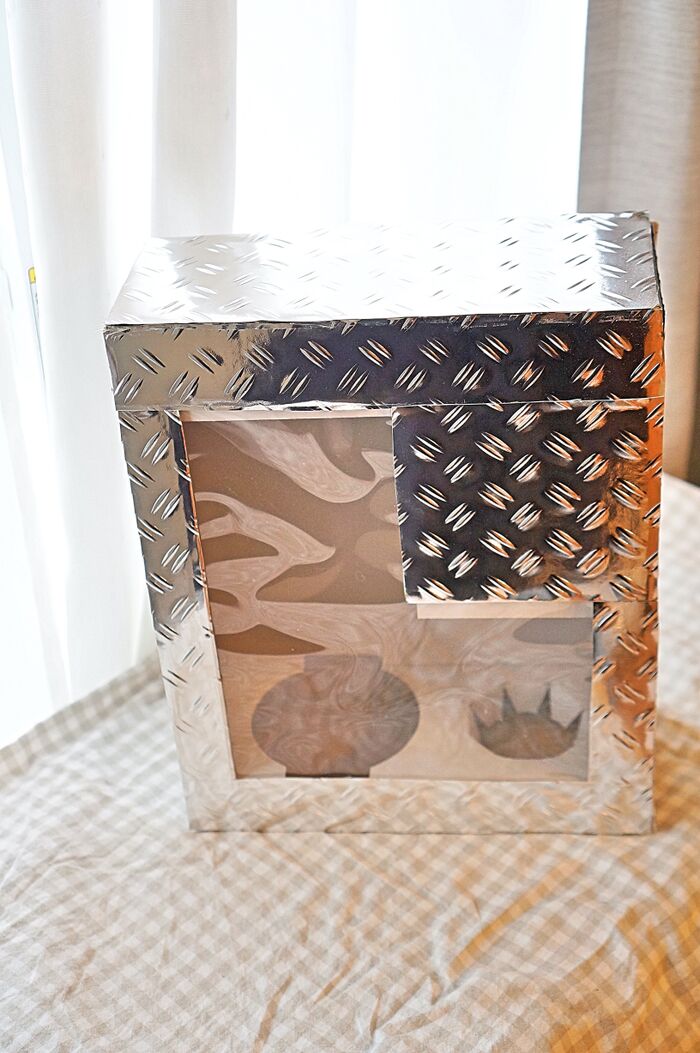 全体に貼っていきます