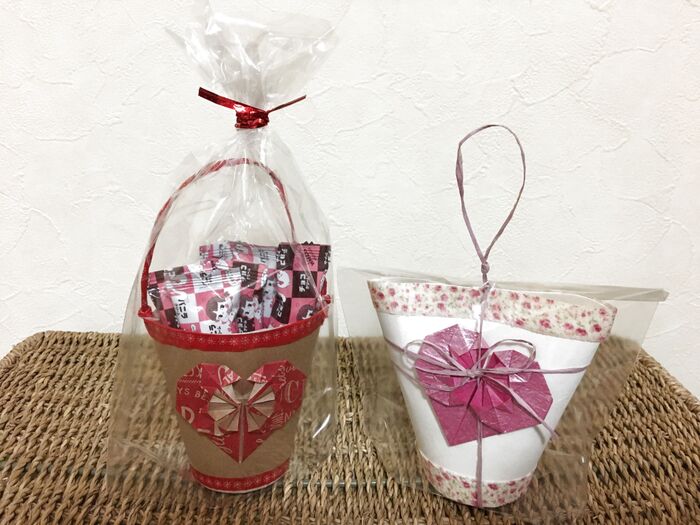 折り紙で作ったハートをつけて可愛い❤️簡単ラッピング