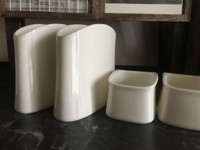 元の陶器です。