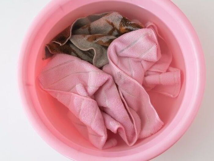 ＜掃除した雑巾の洗い方2＞つけおき洗いでしっかり殺菌