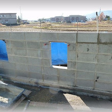 【ステップ9】塗り壁フェンスDIY!ブロック積 その③アイアンパネルの抜き窓の造り方