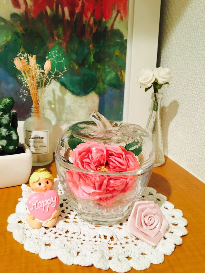 玄関、春仕様に向けてリニューアル中です。