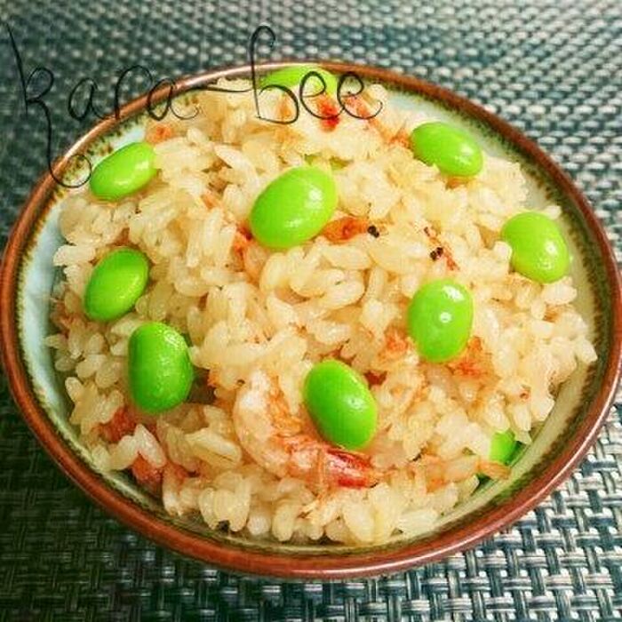 簡単旨いっ♡桜えびと枝豆の春色炊き込みご飯