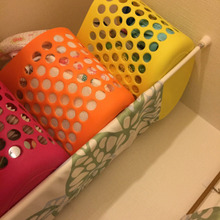 つっぱり棒とハギレで「タンカ棚」