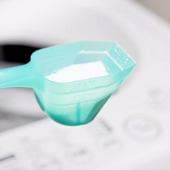 液体洗剤との違いって?粉洗剤の洗濯でのメリットとデメリット